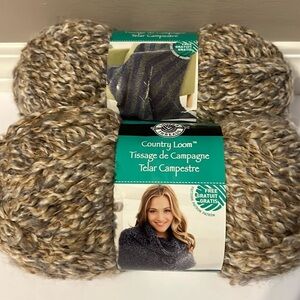 Yarn Loops Thread Country Loom 100% Acrylic #01010 104 yds each ball NEW